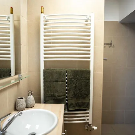 Imperium Boutiqe Apartament *